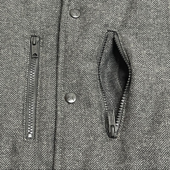 State Vintage Rogue Apparel wooly leather lined vest  Unisex size Large - Picture 10 of 14